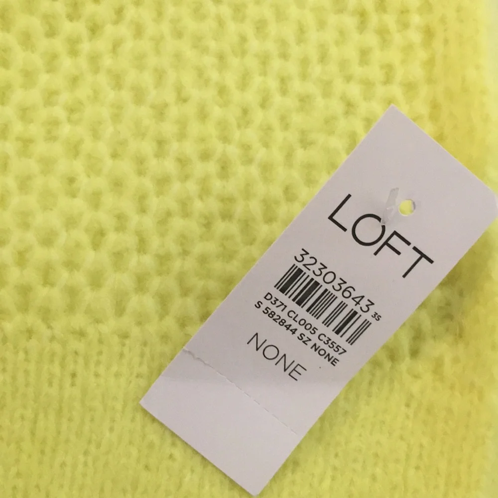 NWT Loft Stitchy Scarf (matching beanie available separately) - Picture 4 of 8
